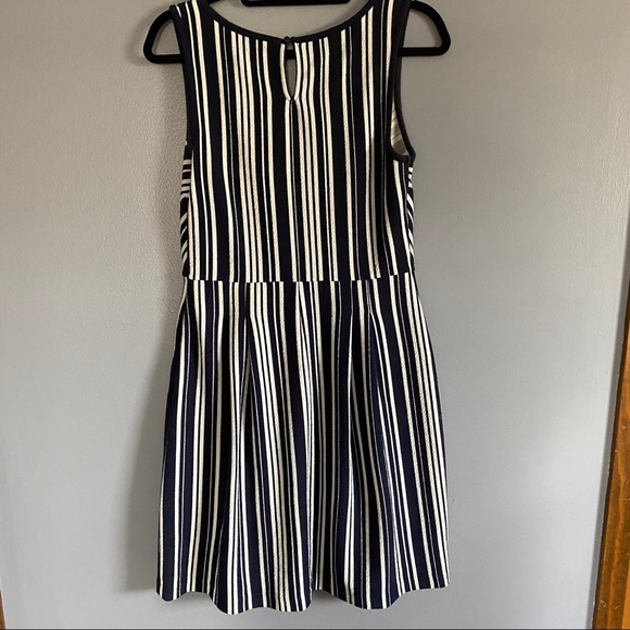 BOGO! INC dress - Picture 2 of 4
